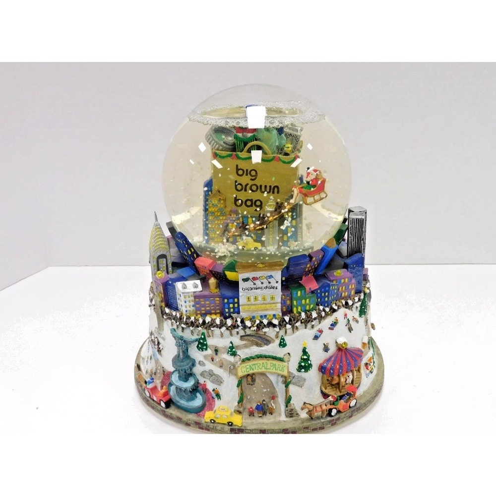 Bloomingdales Big Brown Bag New York City Snow Globe Glass Resin DW679
